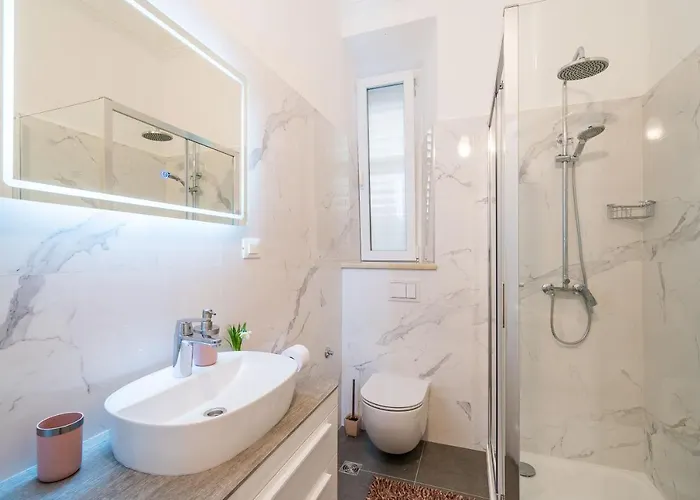 Old Town Spot Apartament *